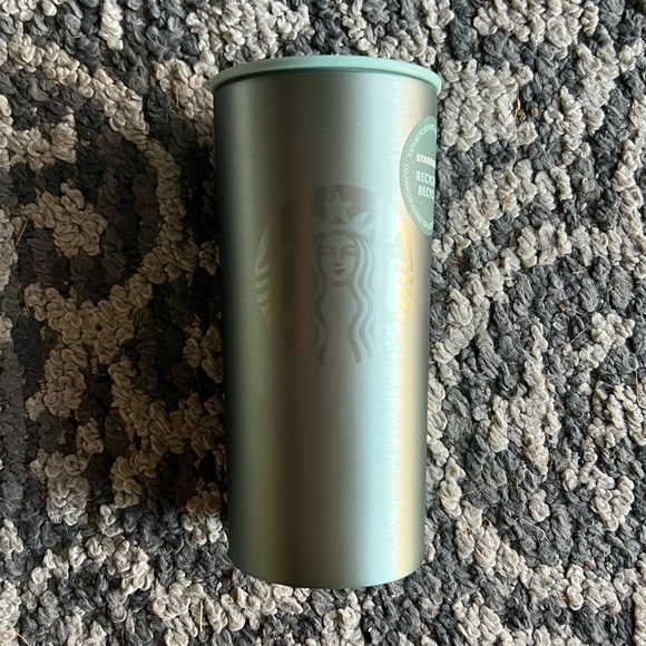 Starbucks Winter 2019 Stainless Steel Metallic Travel Tumbler with Teal Lid - Picture 5 of 6